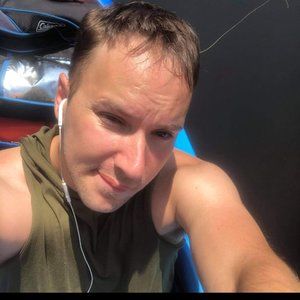 Meet your Posher, Eric